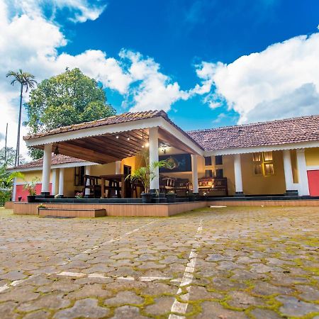 Chandragiri Wayanad Pool Bungalow By Voye Homes Vaduvanchal Ngoại thất bức ảnh
